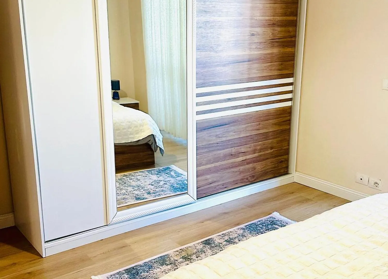 Olgas Sea View Apartment Durres 0*,